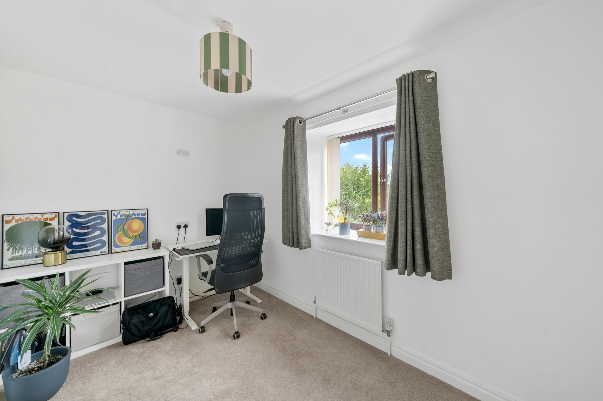 Charnwood Close, Birchwood, WA3
