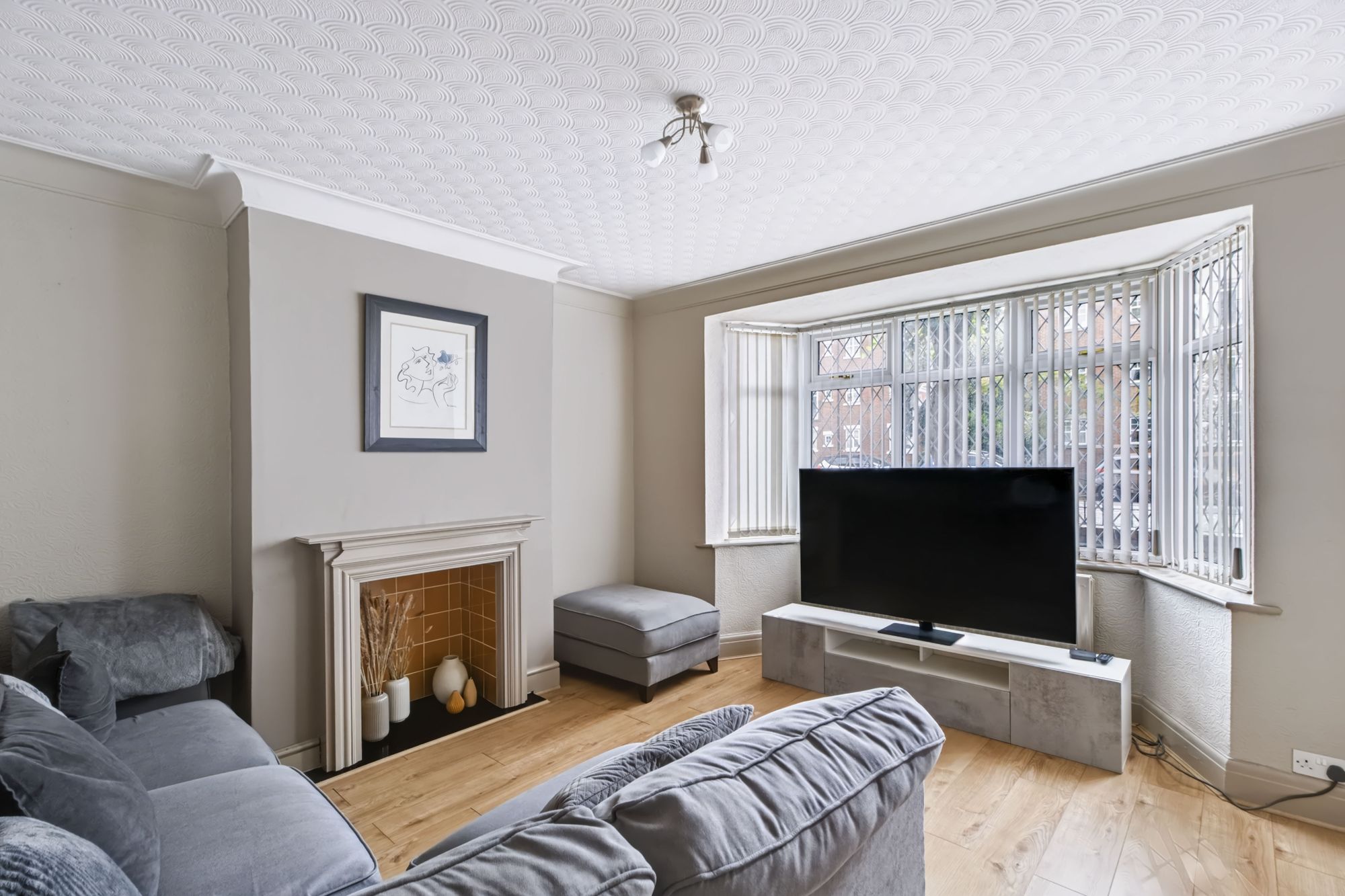 Wilderspool Causeway, Warrington, WA4