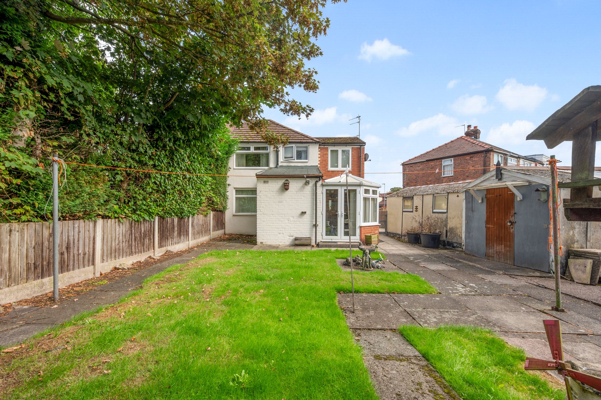 Ivy Road, Woolston, WA1