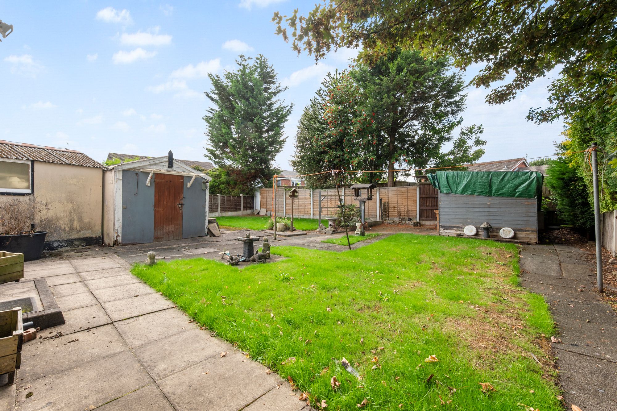 Ivy Road, Woolston, WA1