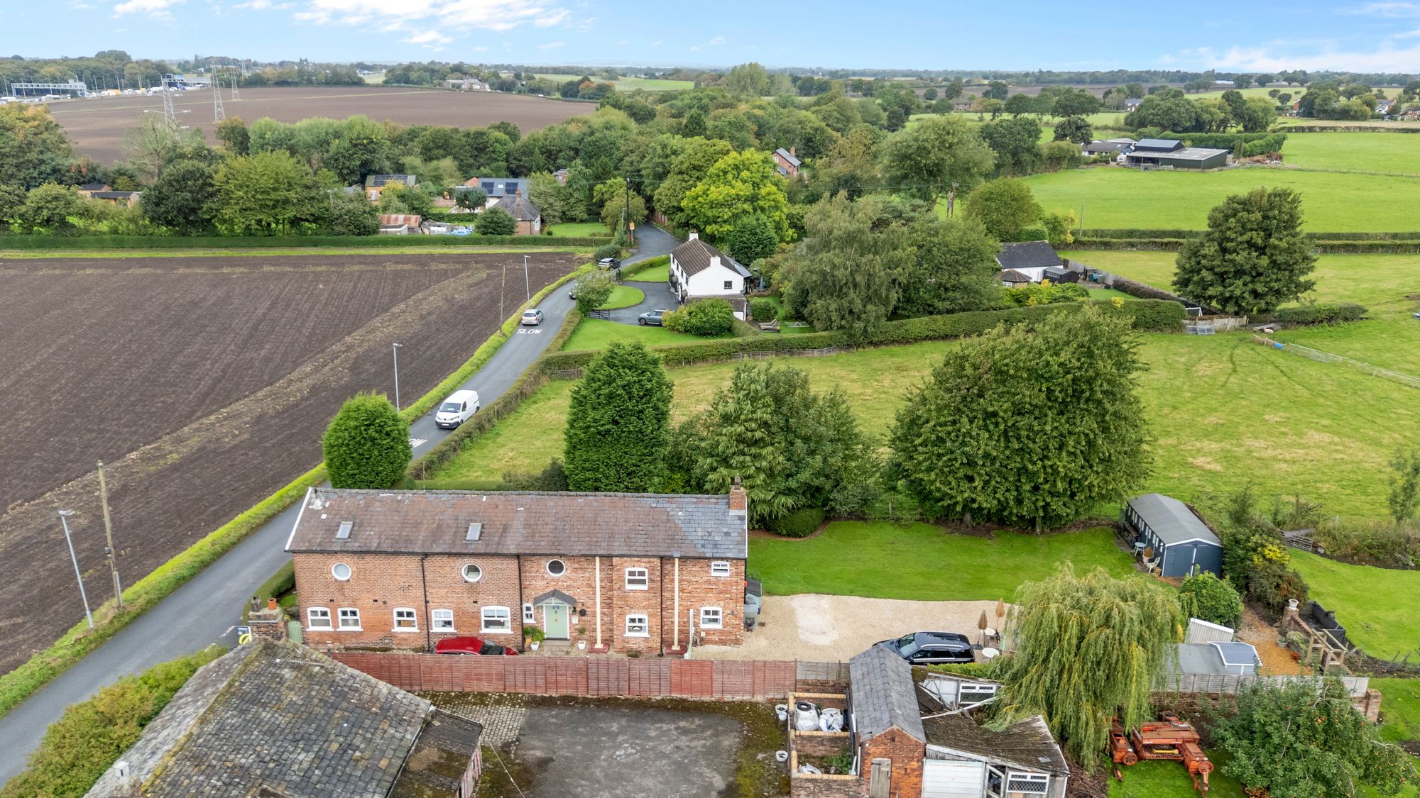 Mill House Lane, Croft, WA3