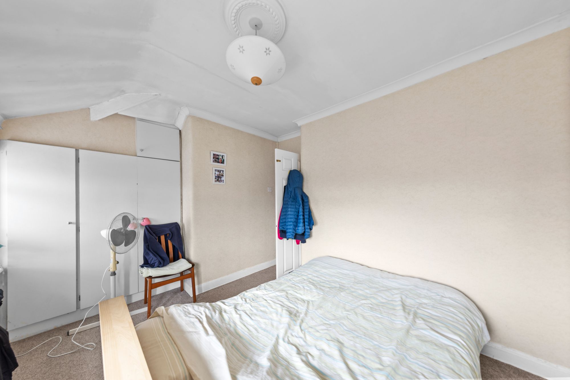 Cliftonville Road, Woolston, WA1