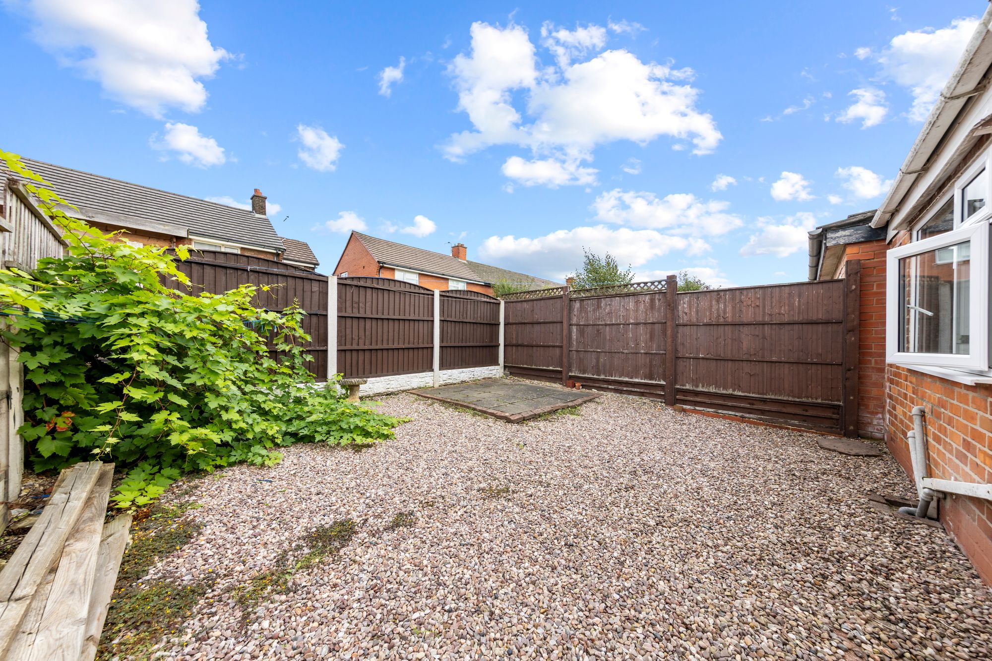 Cliftonville Road, Woolston, WA1