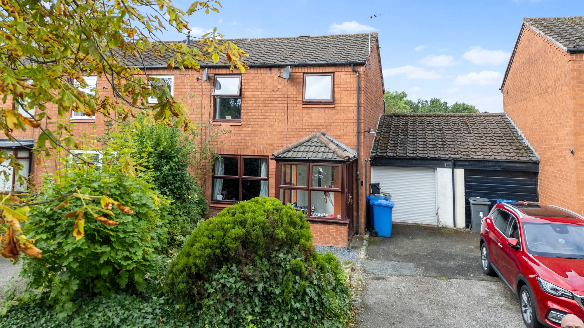 Yates Close, Great Sankey, WA5