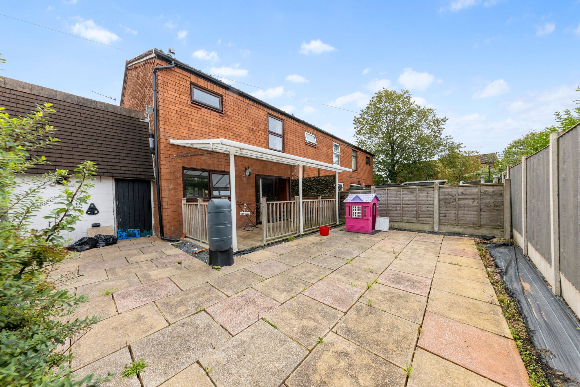 Yates Close, Great Sankey, WA5