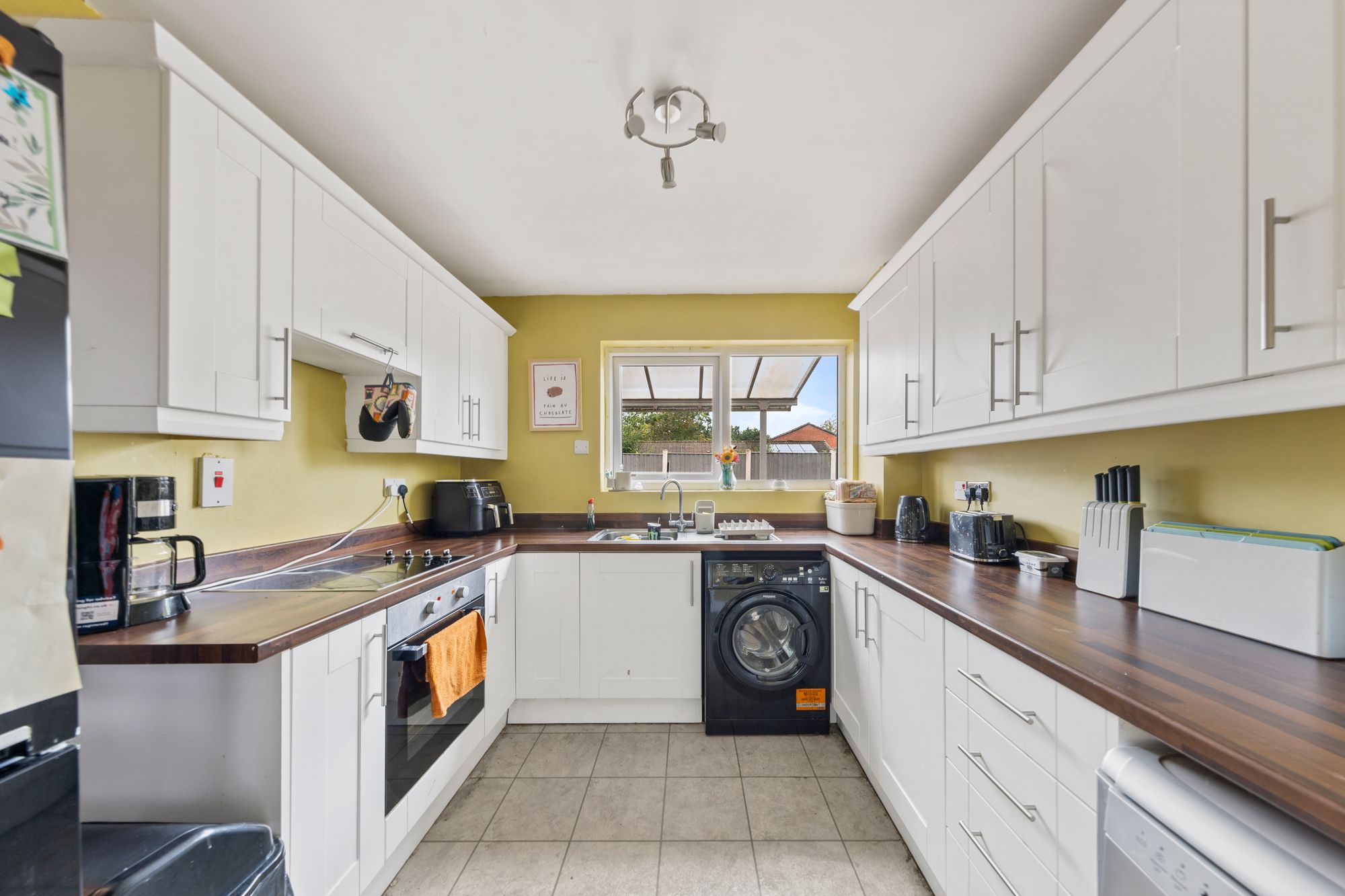 Yates Close, Great Sankey, WA5