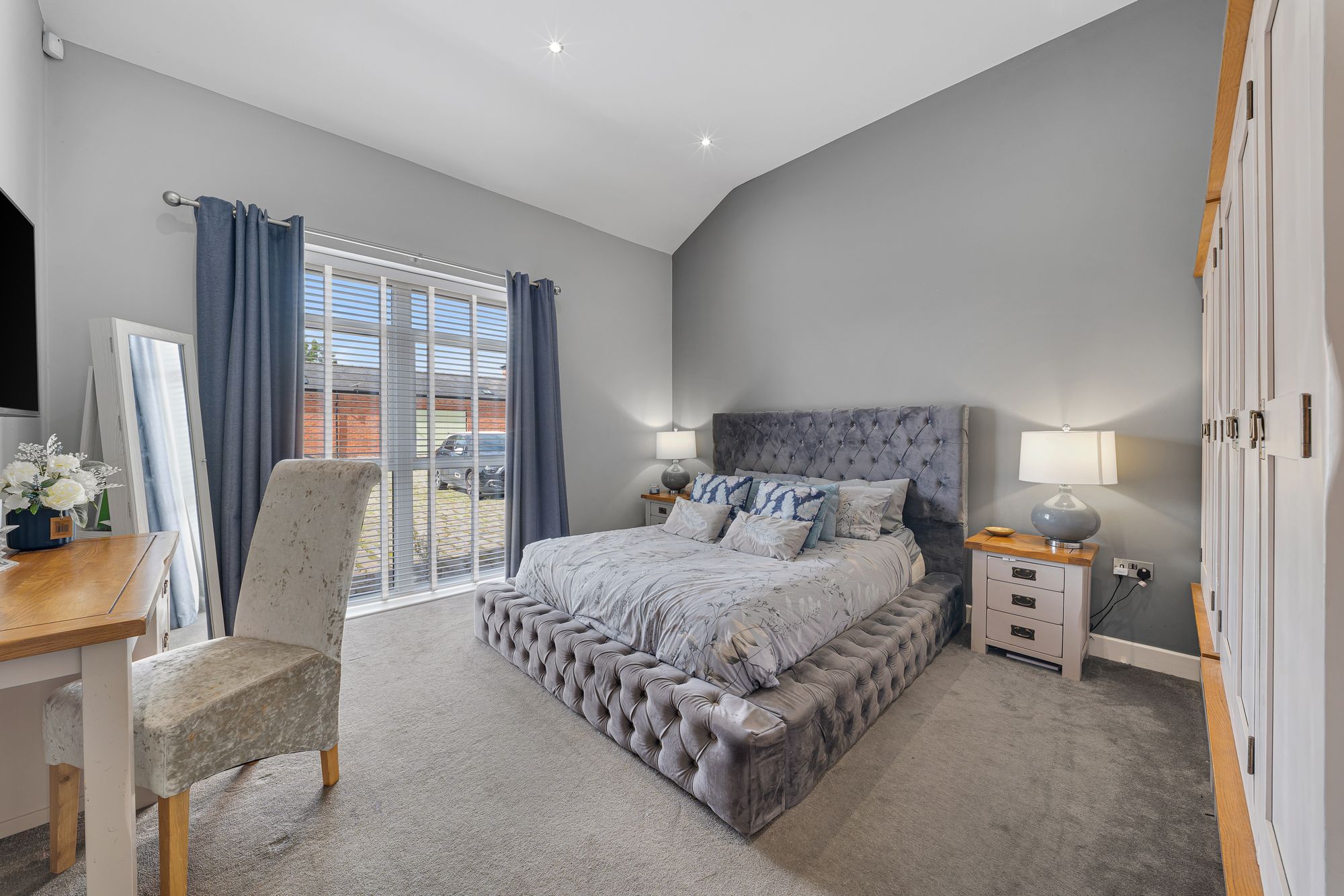 Bradley Lane, Burtonwood, WA5