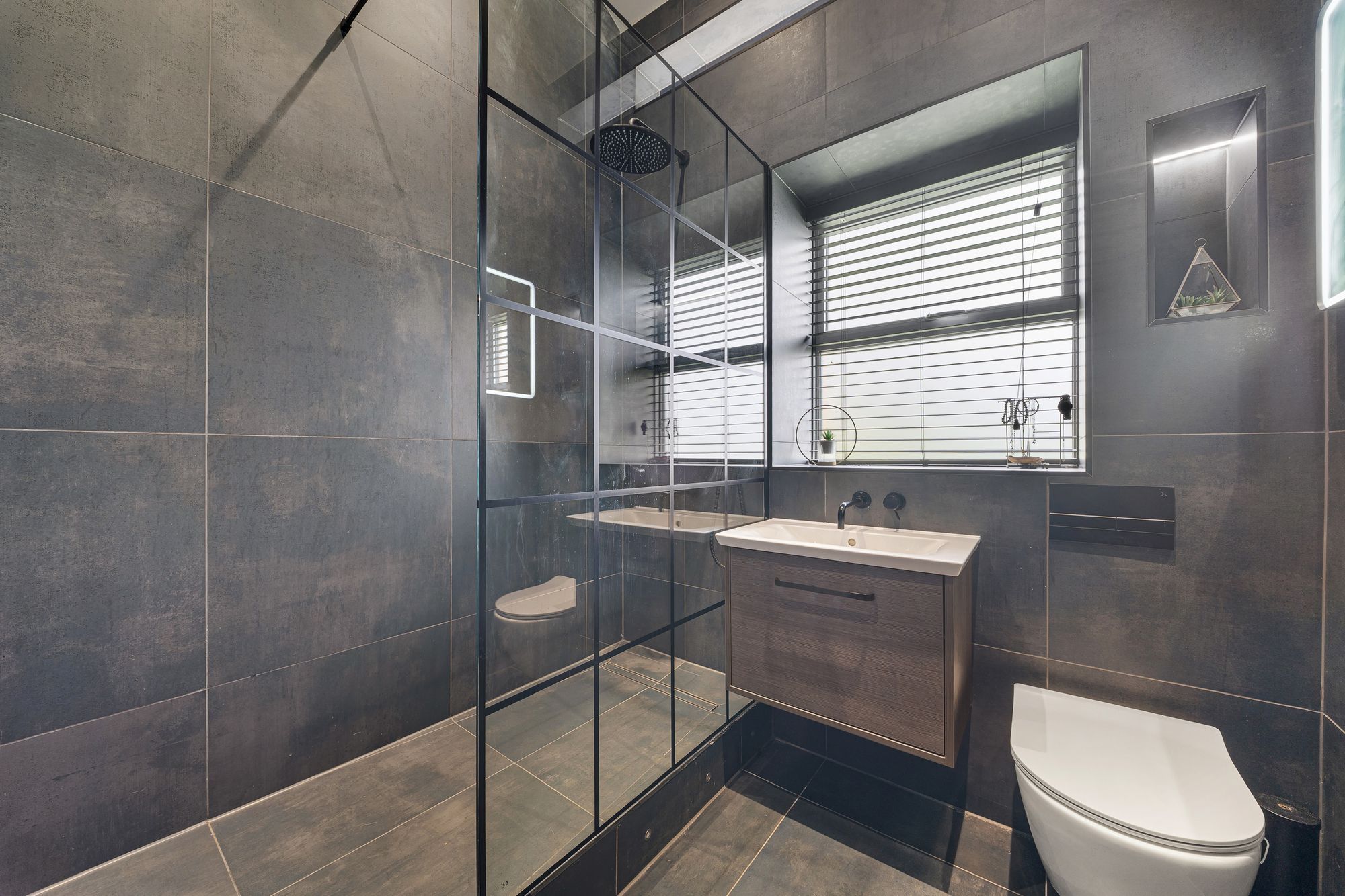 Bradley Lane, Burtonwood, WA5