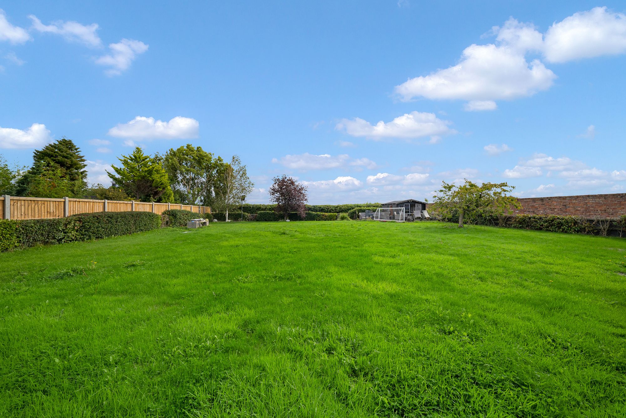 Bradley Lane, Burtonwood, WA5