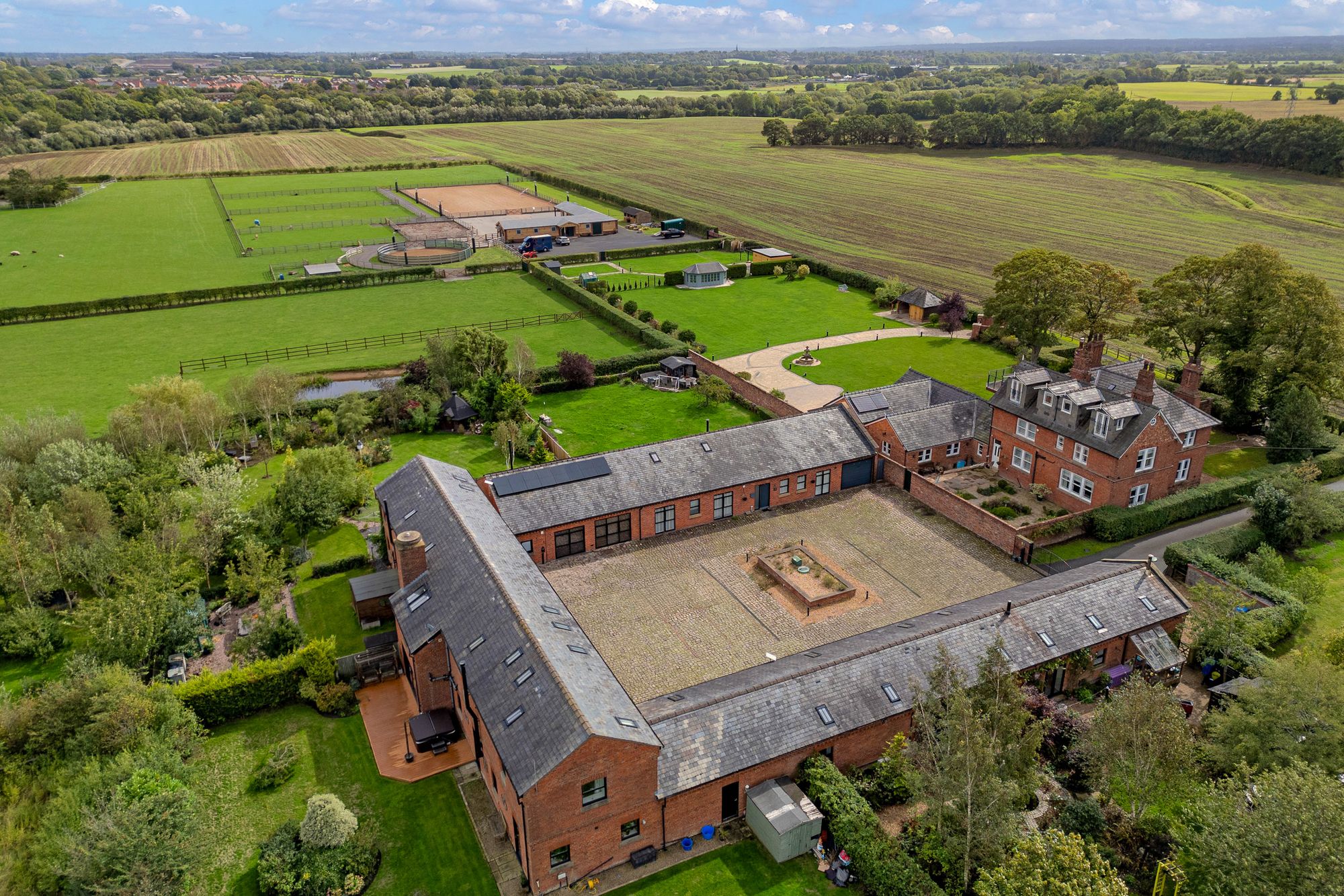 Bradley Lane, Burtonwood, WA5