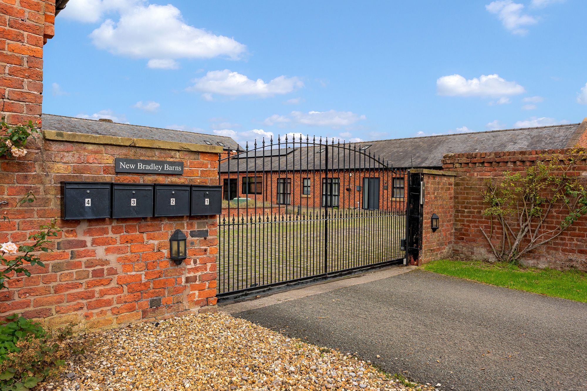 Bradley Lane, Burtonwood, WA5