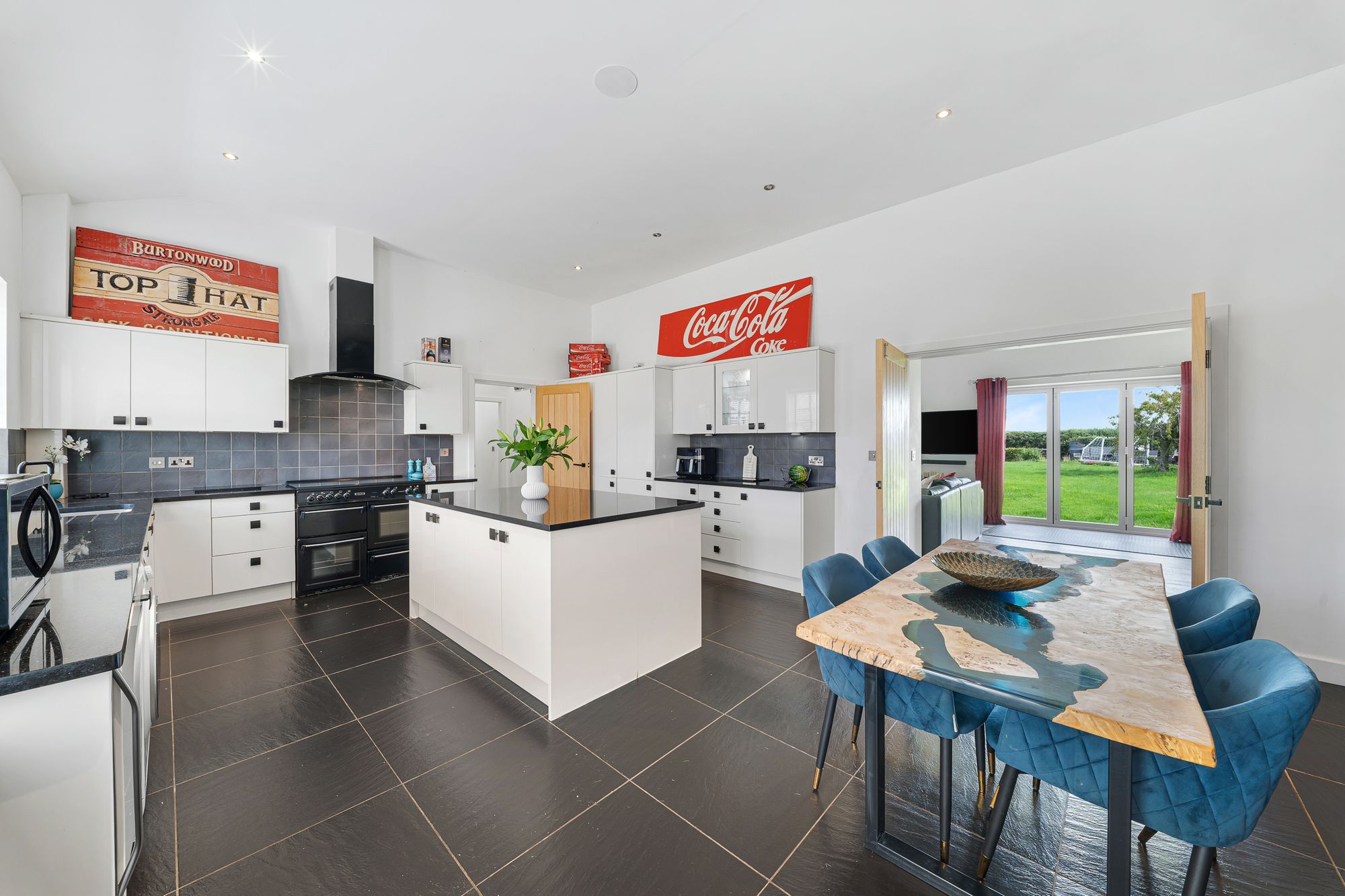 Bradley Lane, Burtonwood, WA5