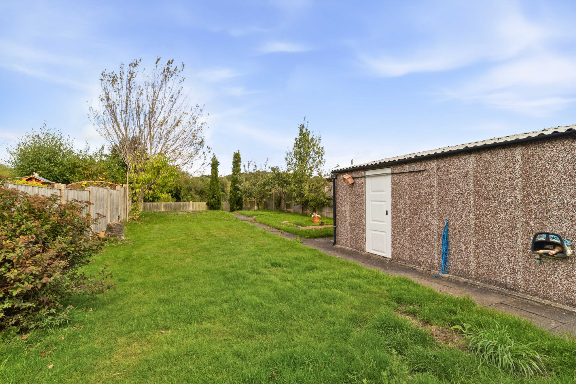 Alderley Road, Thelwall, WA4