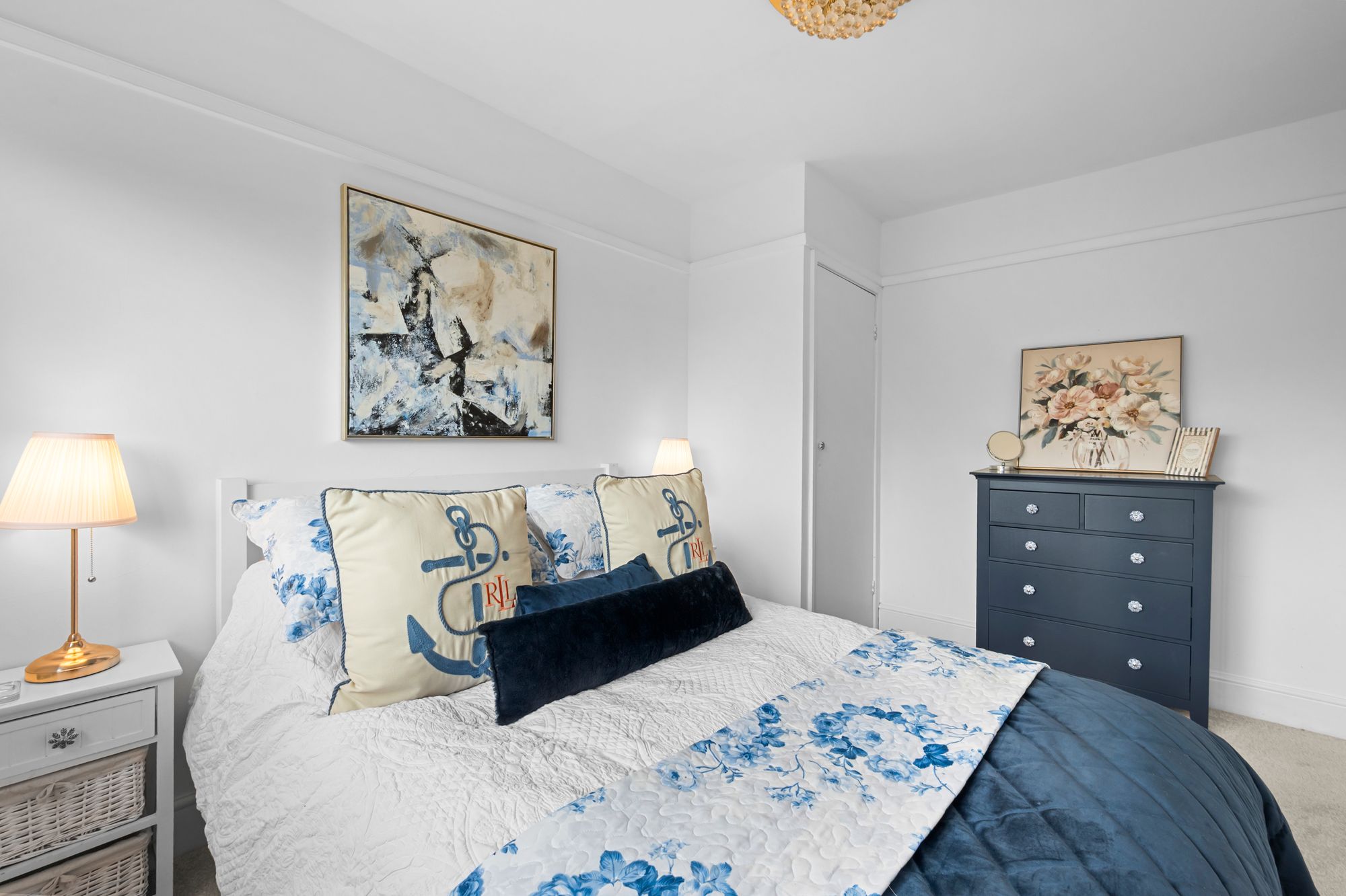 Six Acre Lane, Moore, WA4