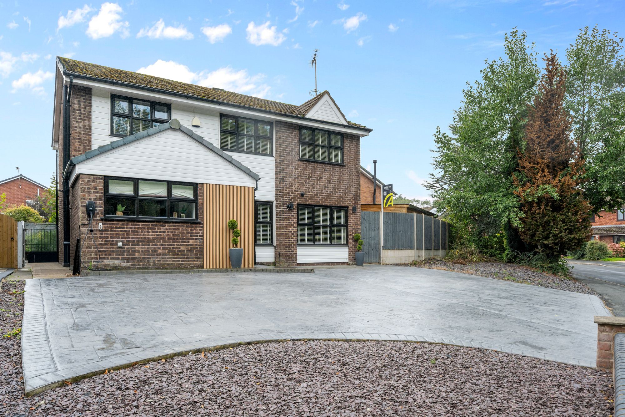 Woodedge, Ashton-In-Makerfield, WN4
