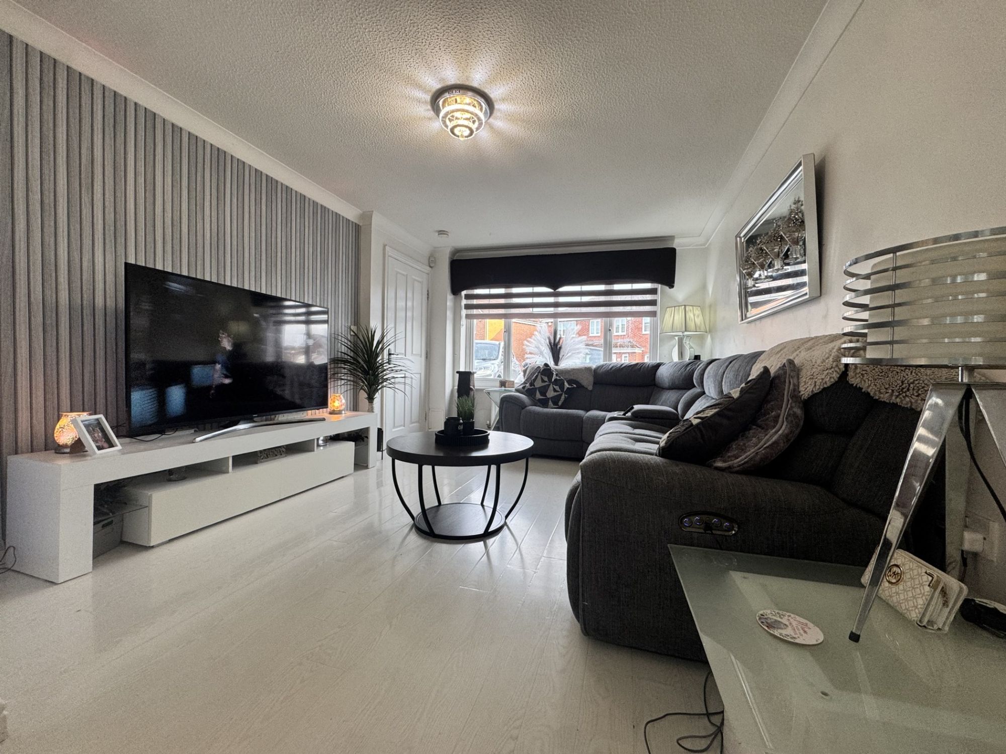 98 Scalloway Road, Gartcosh