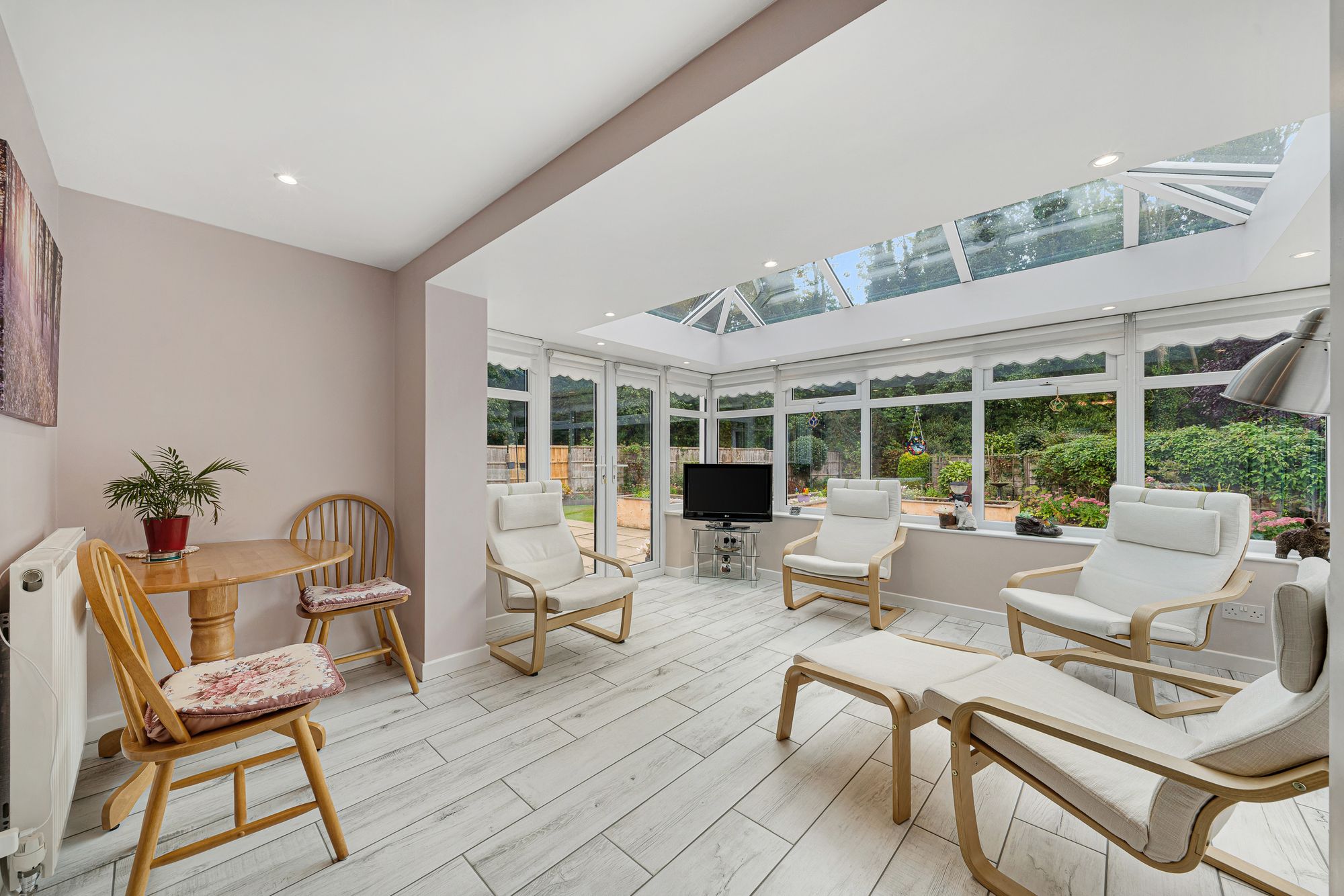 Ronaldshay, Widnes, WA8
