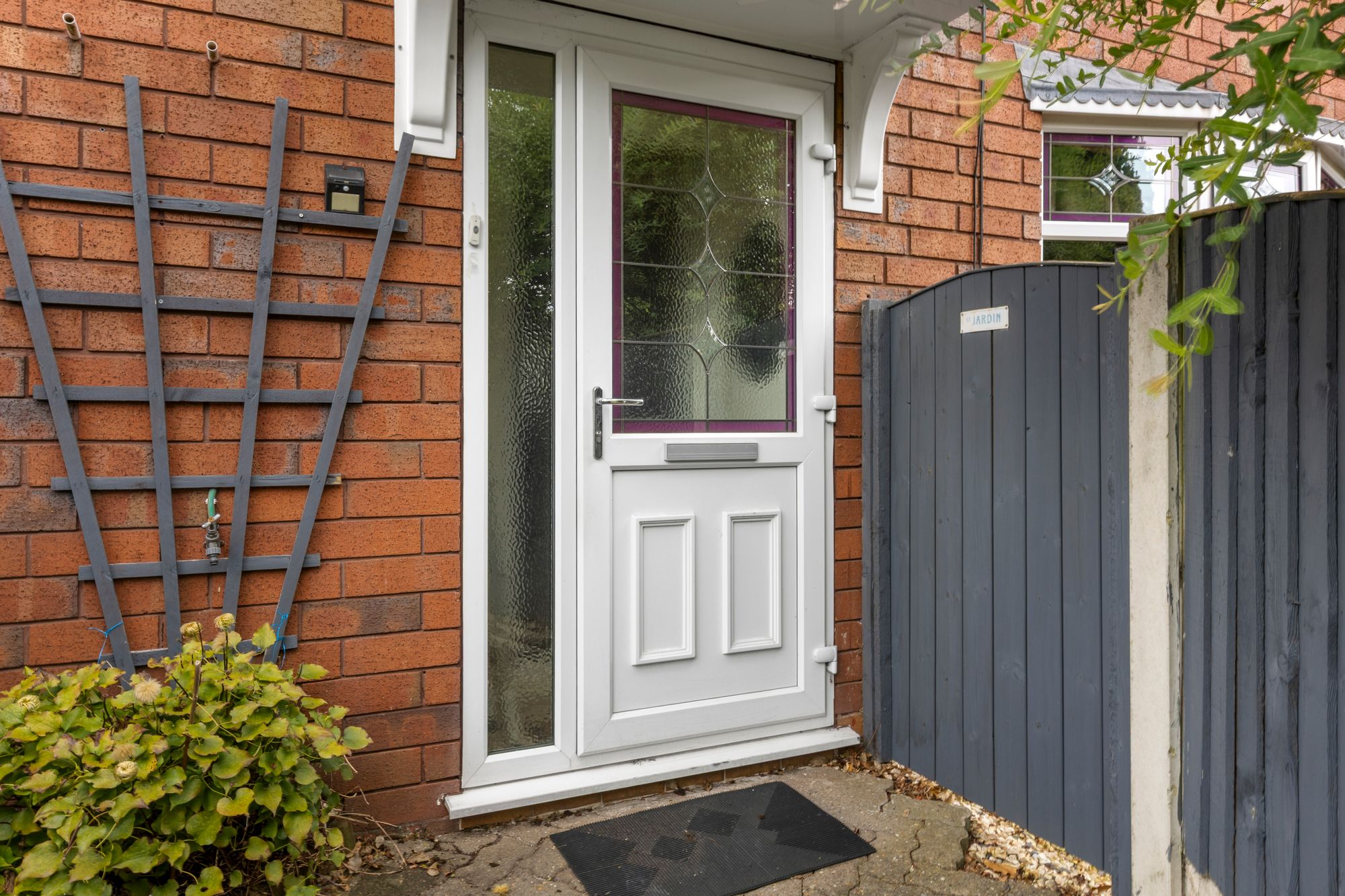 Barham Court, Birchwood, WA3