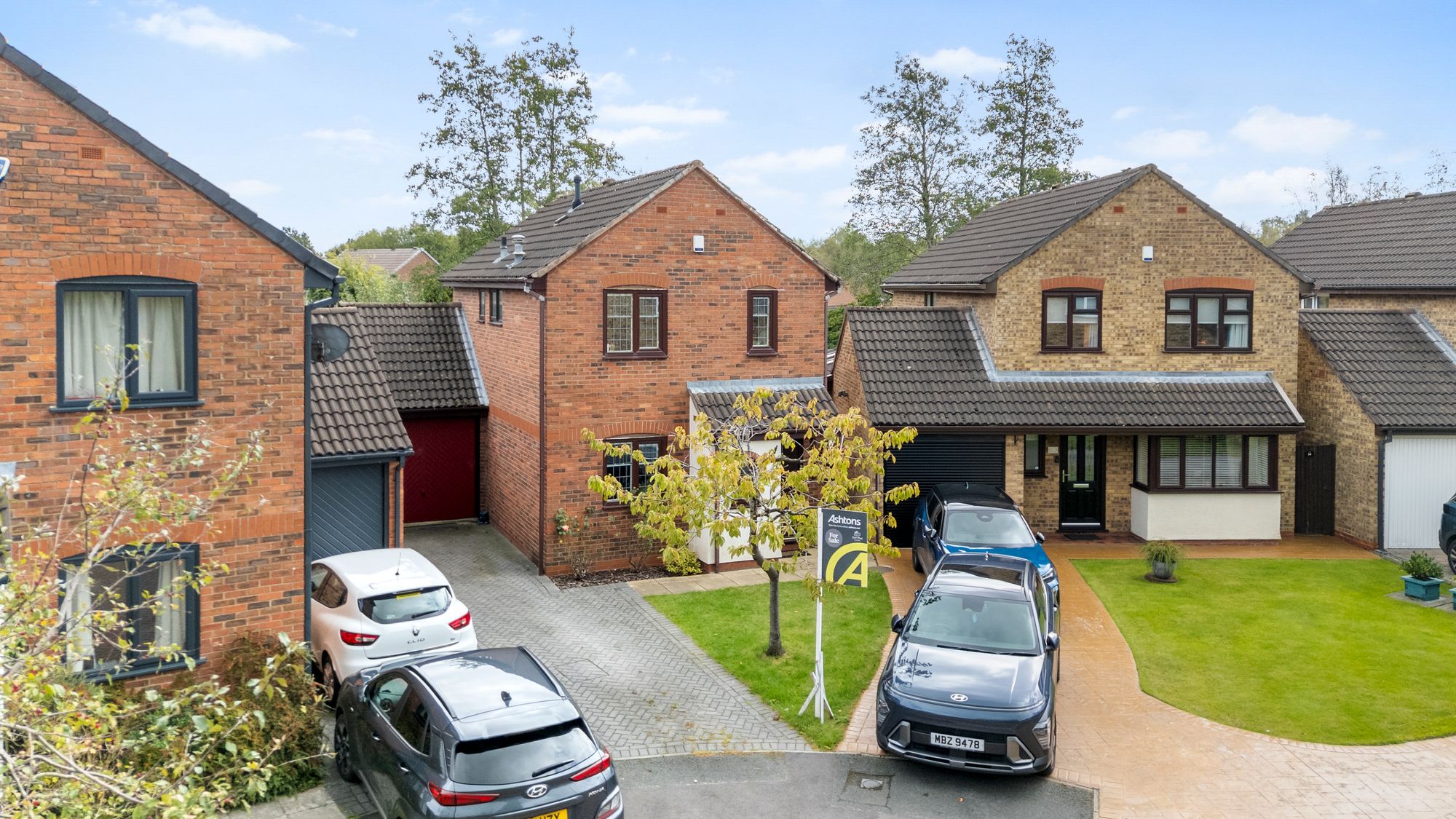 Rockingham Close, Birchwood, WA3