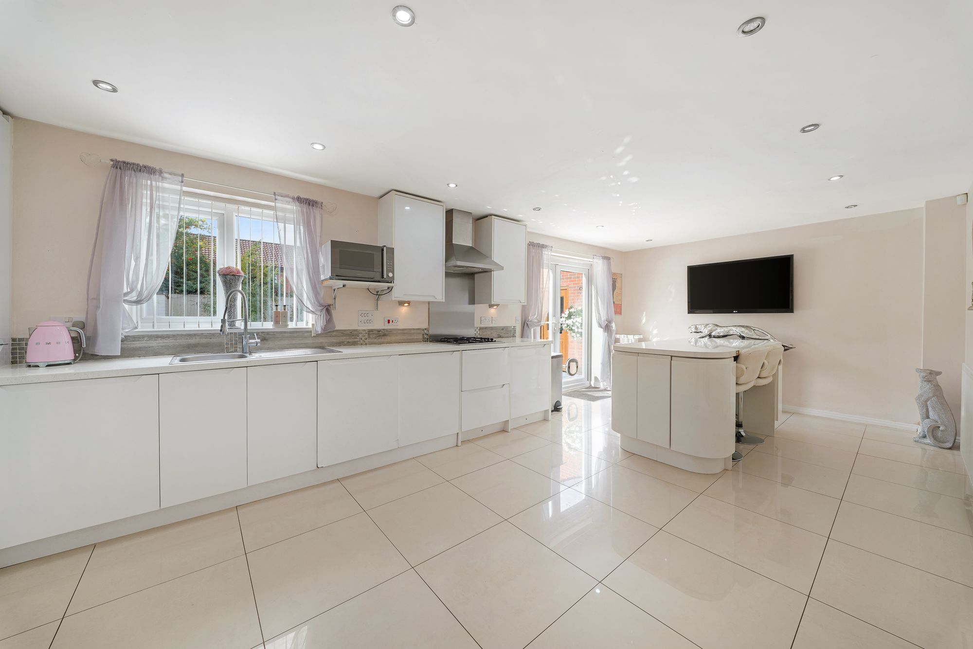 Chadwick Lane, Widnes, WA8