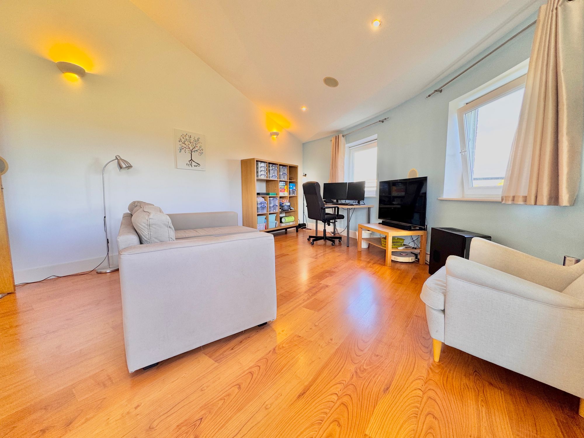Flat 12, The Atrium, 31 Westwood Road