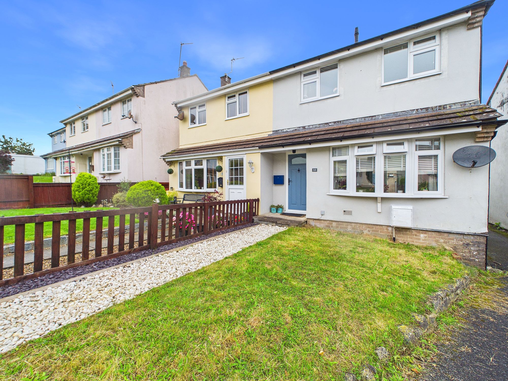 Hop Gardens Road, Sageston, SA70
