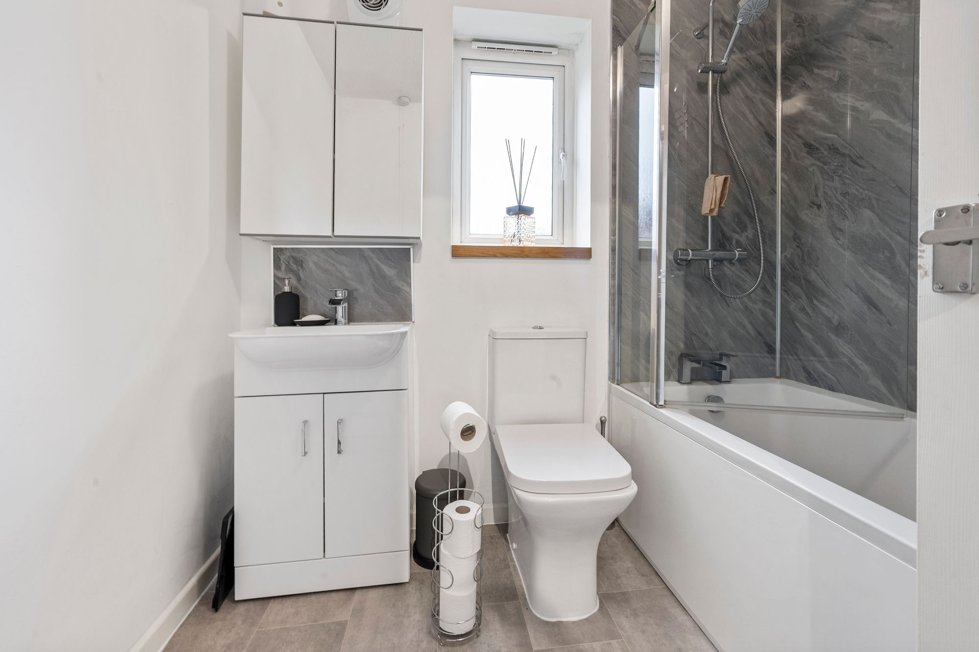 Arnot Close, St. Helens, WA10