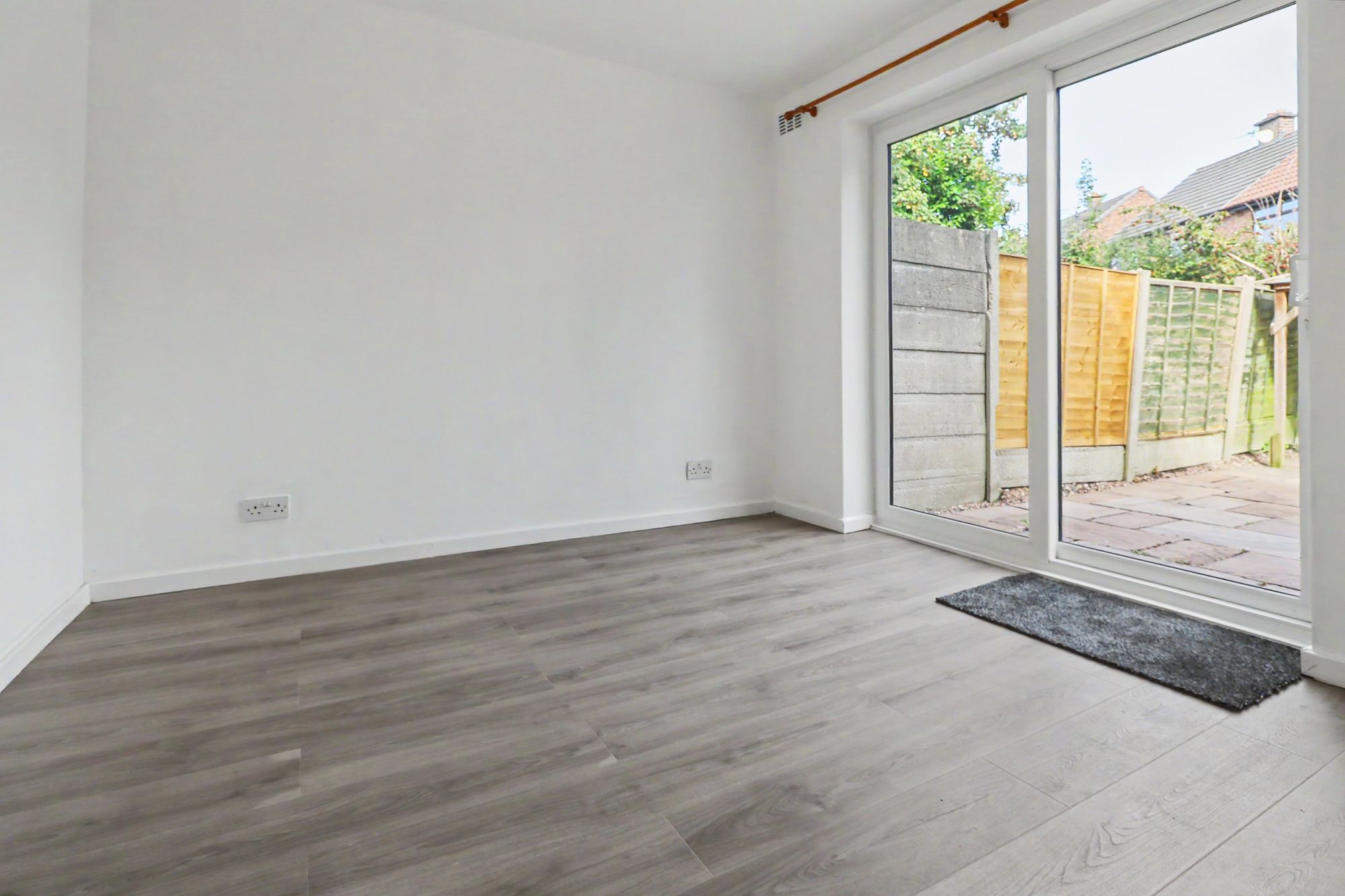 Tully Avenue, Newton-Le-Willows, WA12