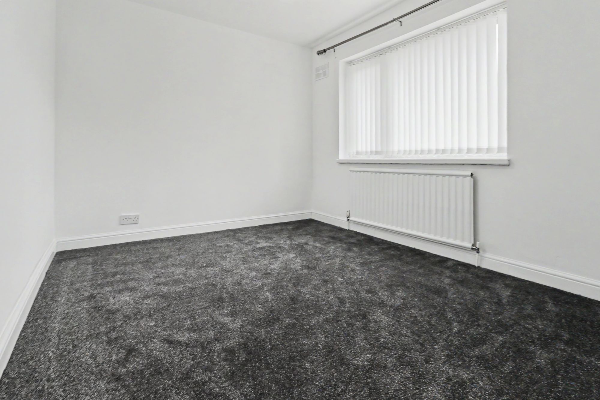 Tully Avenue, Newton-Le-Willows, WA12