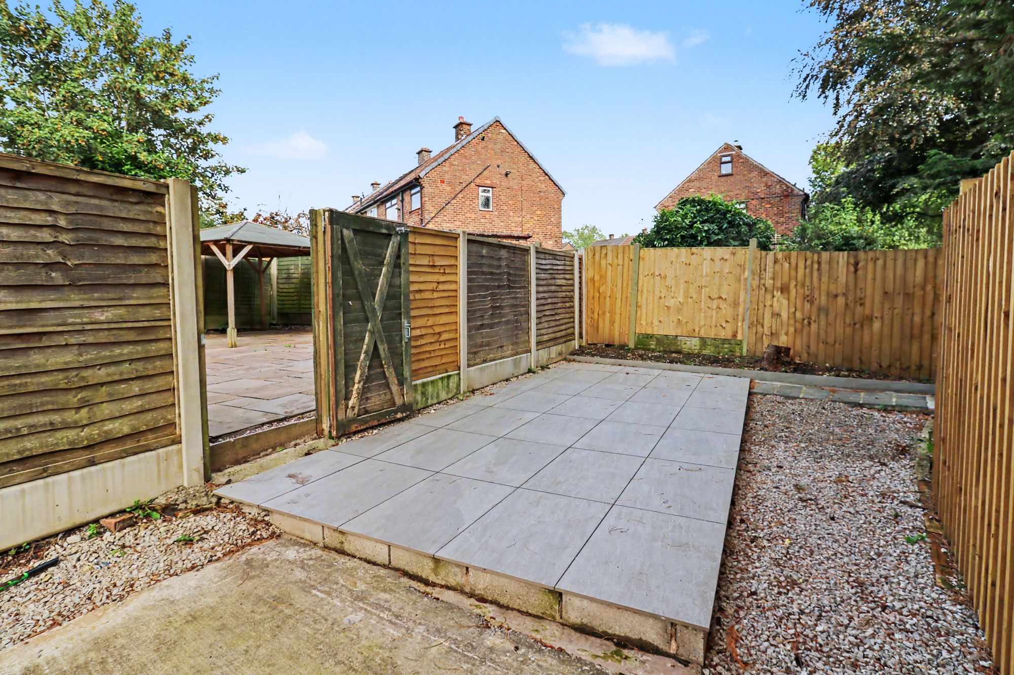 Tully Avenue, Newton-Le-Willows, WA12