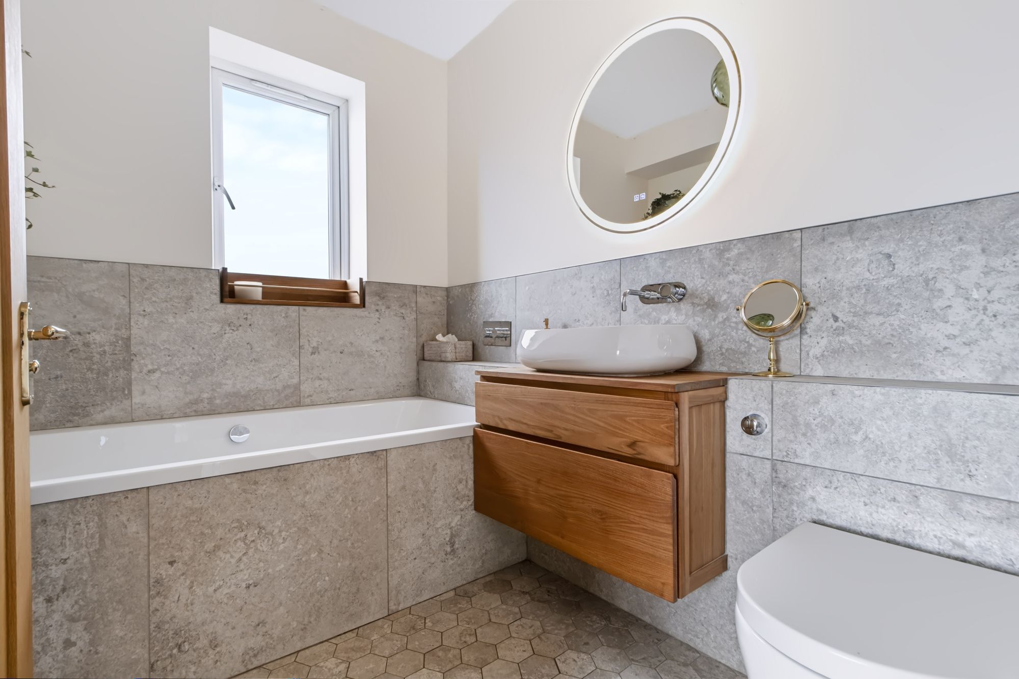 Hobb Lane, Daresbury, WA4