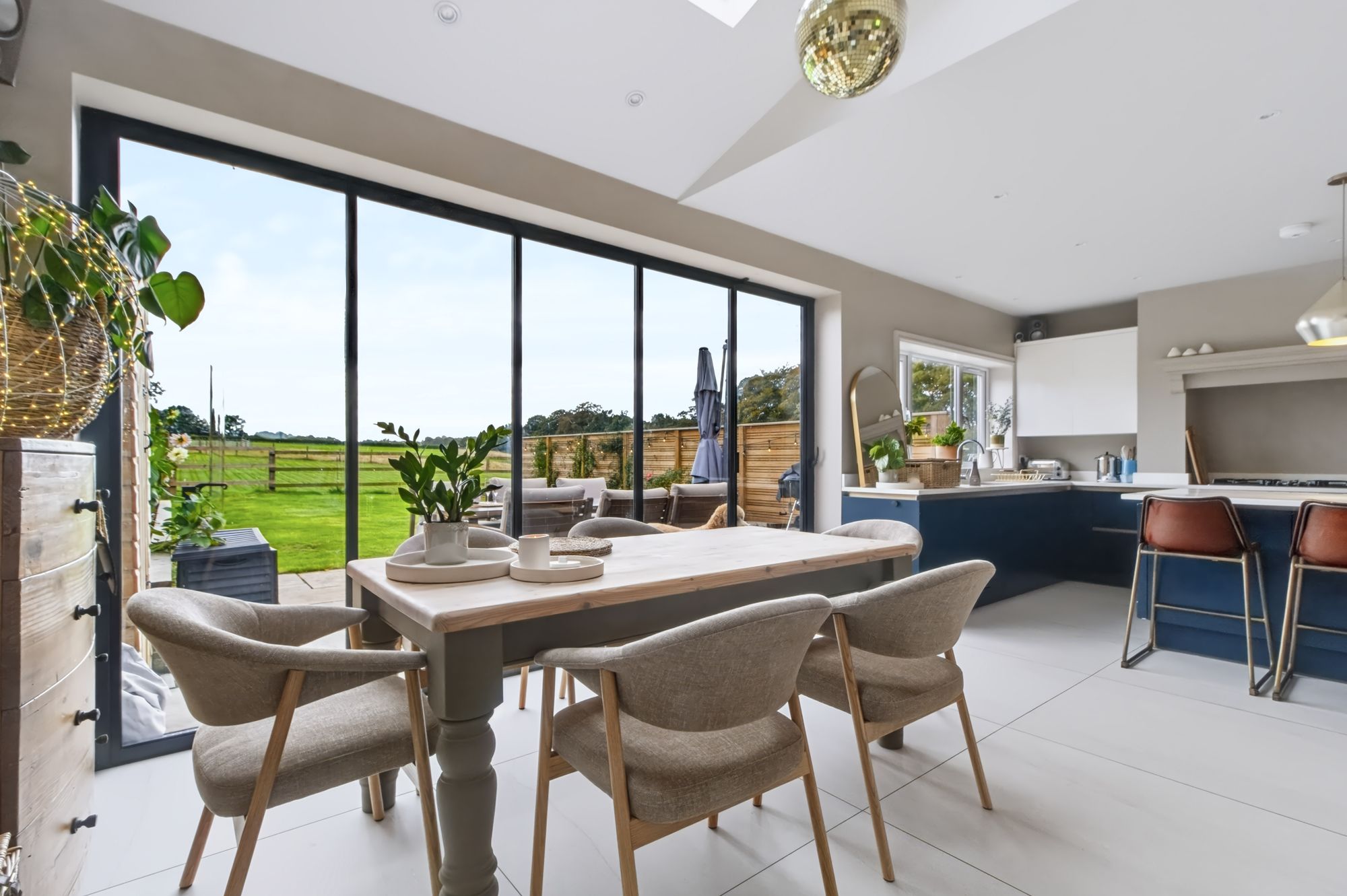 Hobb Lane, Daresbury, WA4