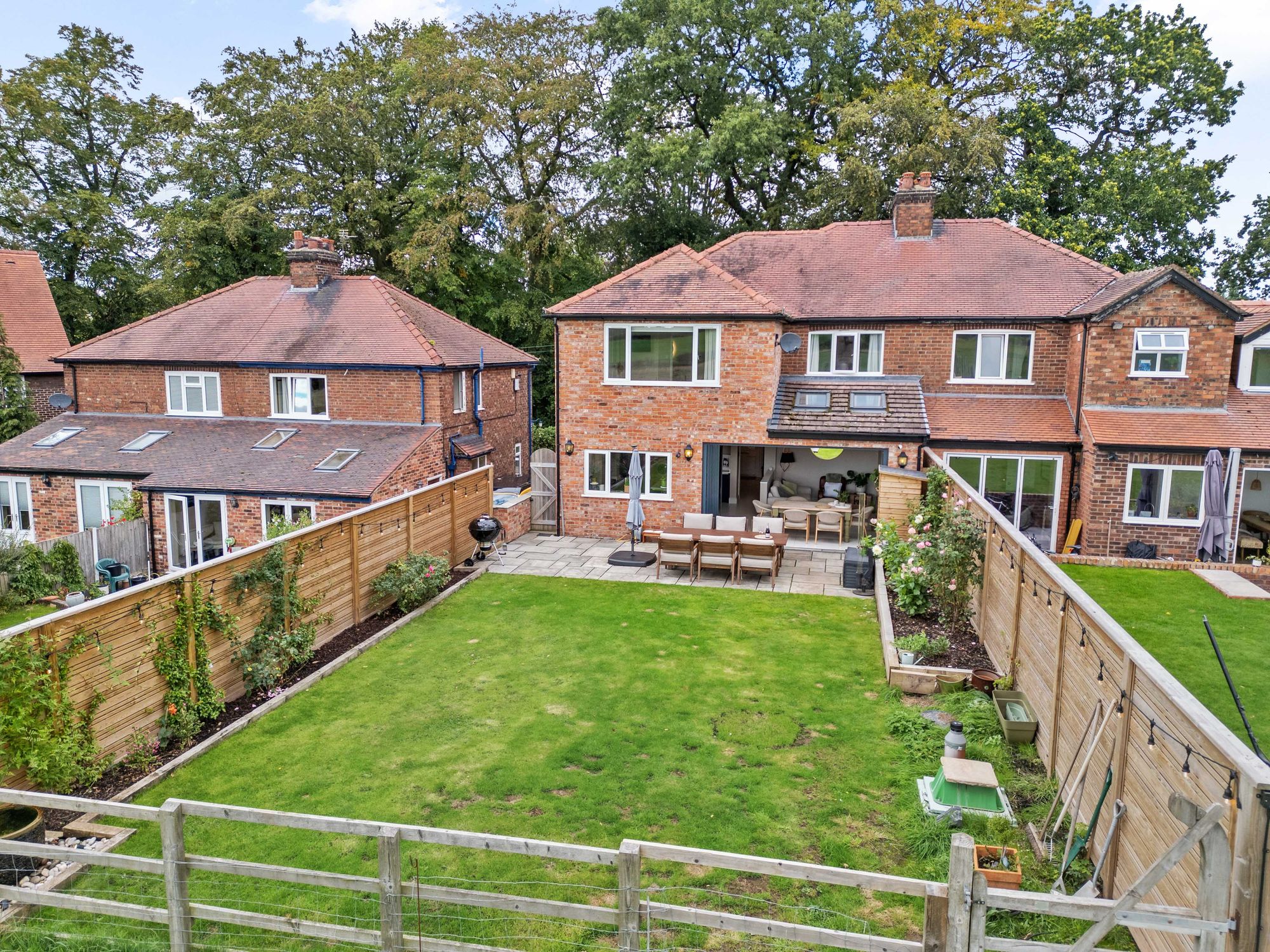 Hobb Lane, Daresbury, WA4