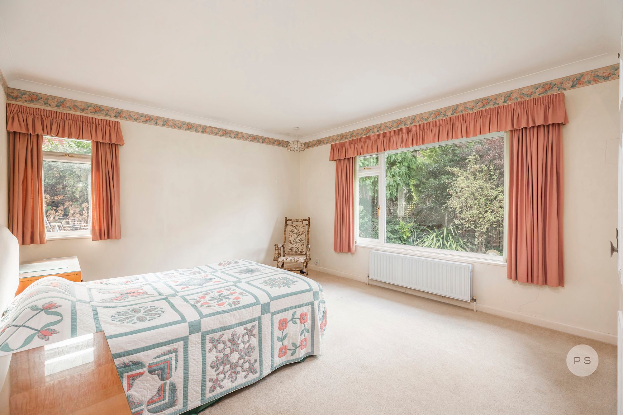 Canford Crescent, Canford Cliffs, Poole, BH13