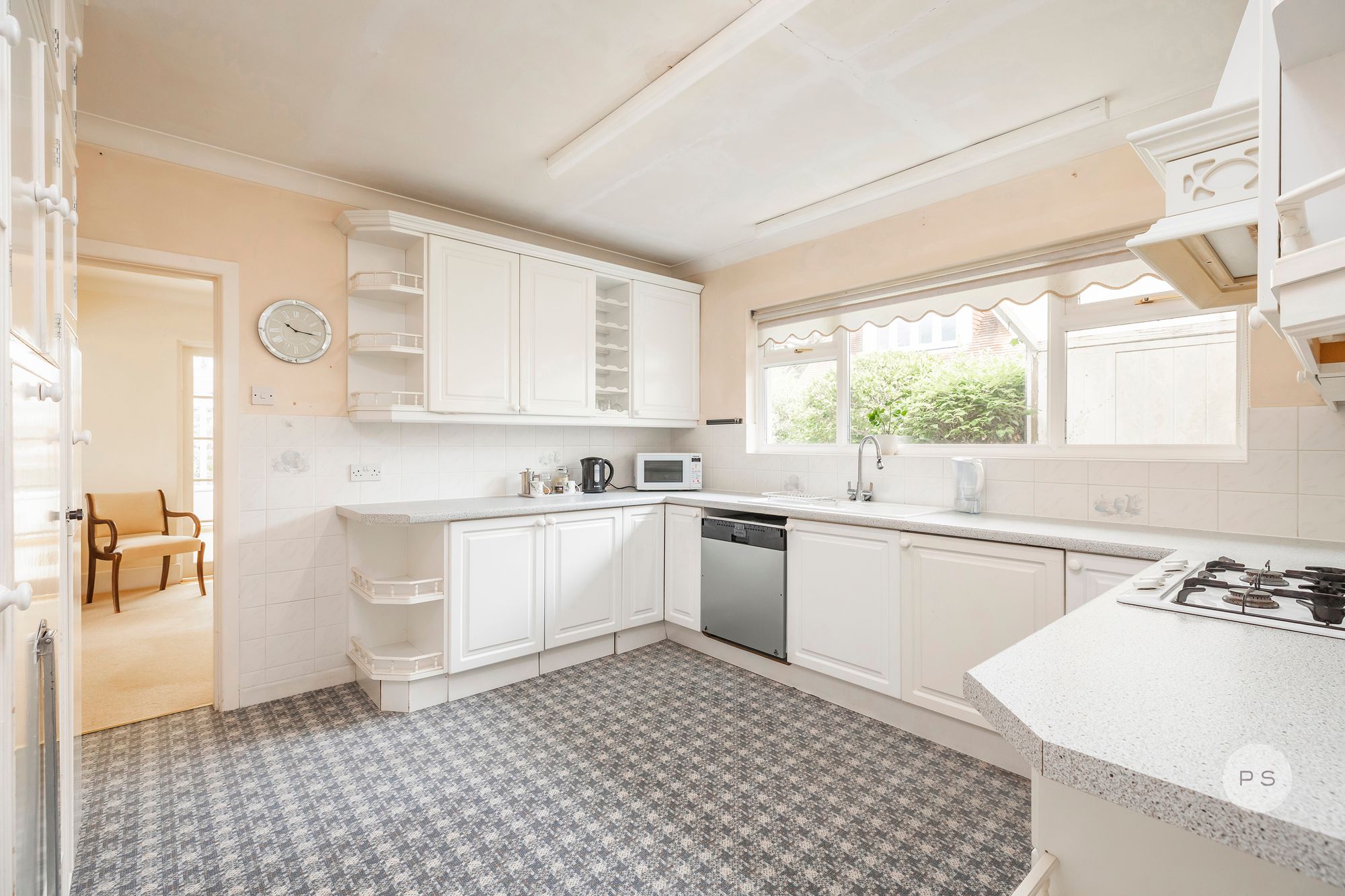 Canford Crescent, Canford Cliffs, Poole, BH13
