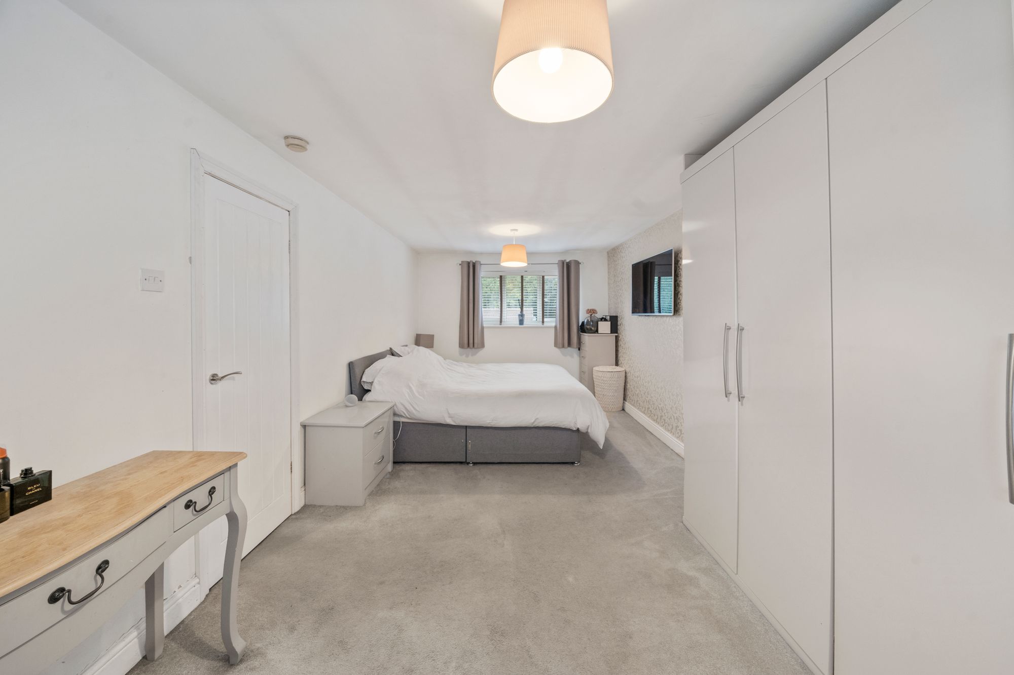 Livingstone Close, Old Hall, WA5