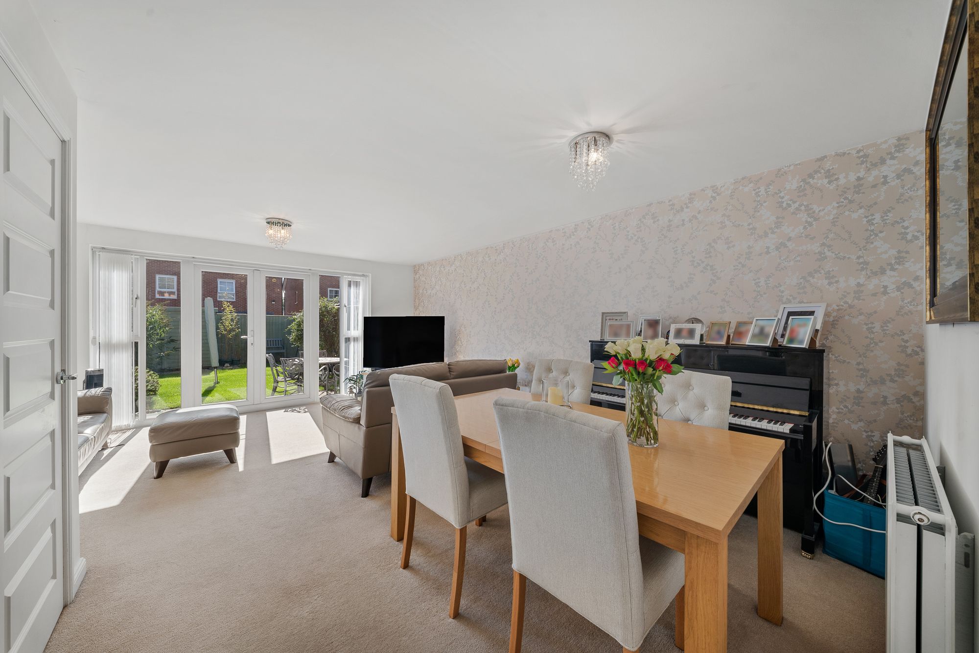 Liverpool Road, Widnes, WA8