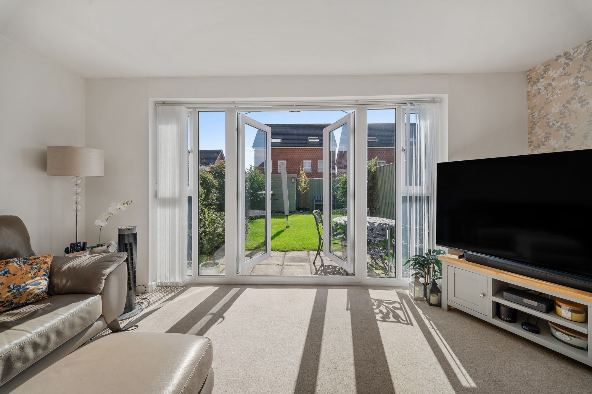 Liverpool Road, Widnes, WA8