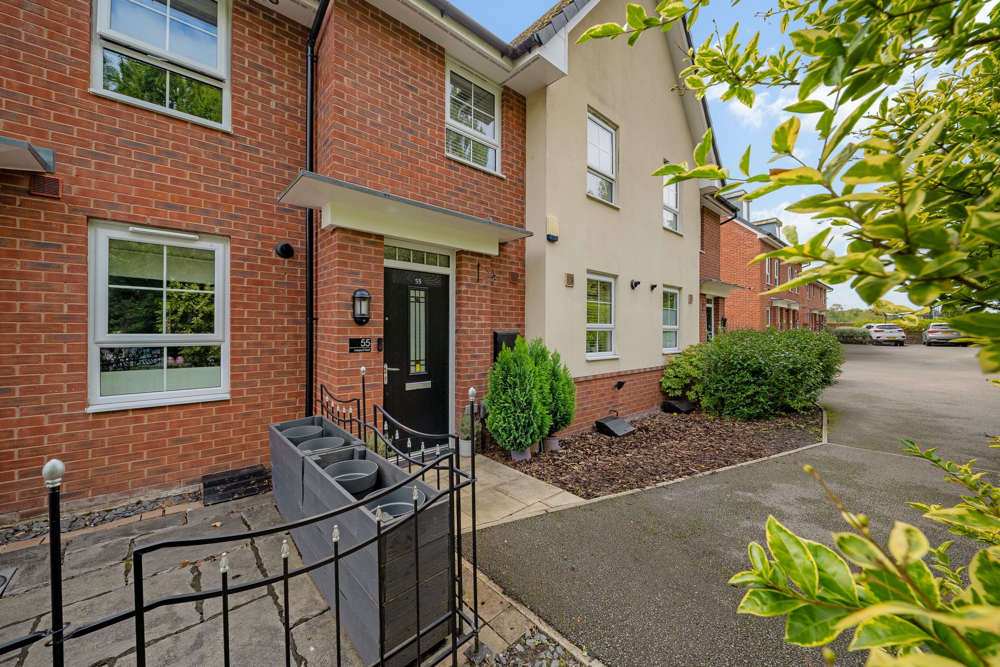 Liverpool Road, Widnes, WA8