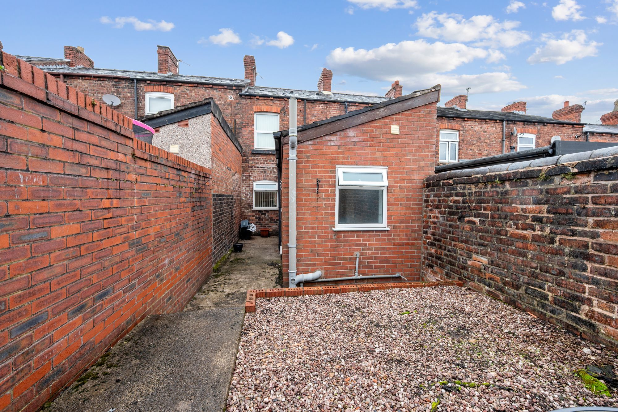 Bronte Street, St. Helens, WA10