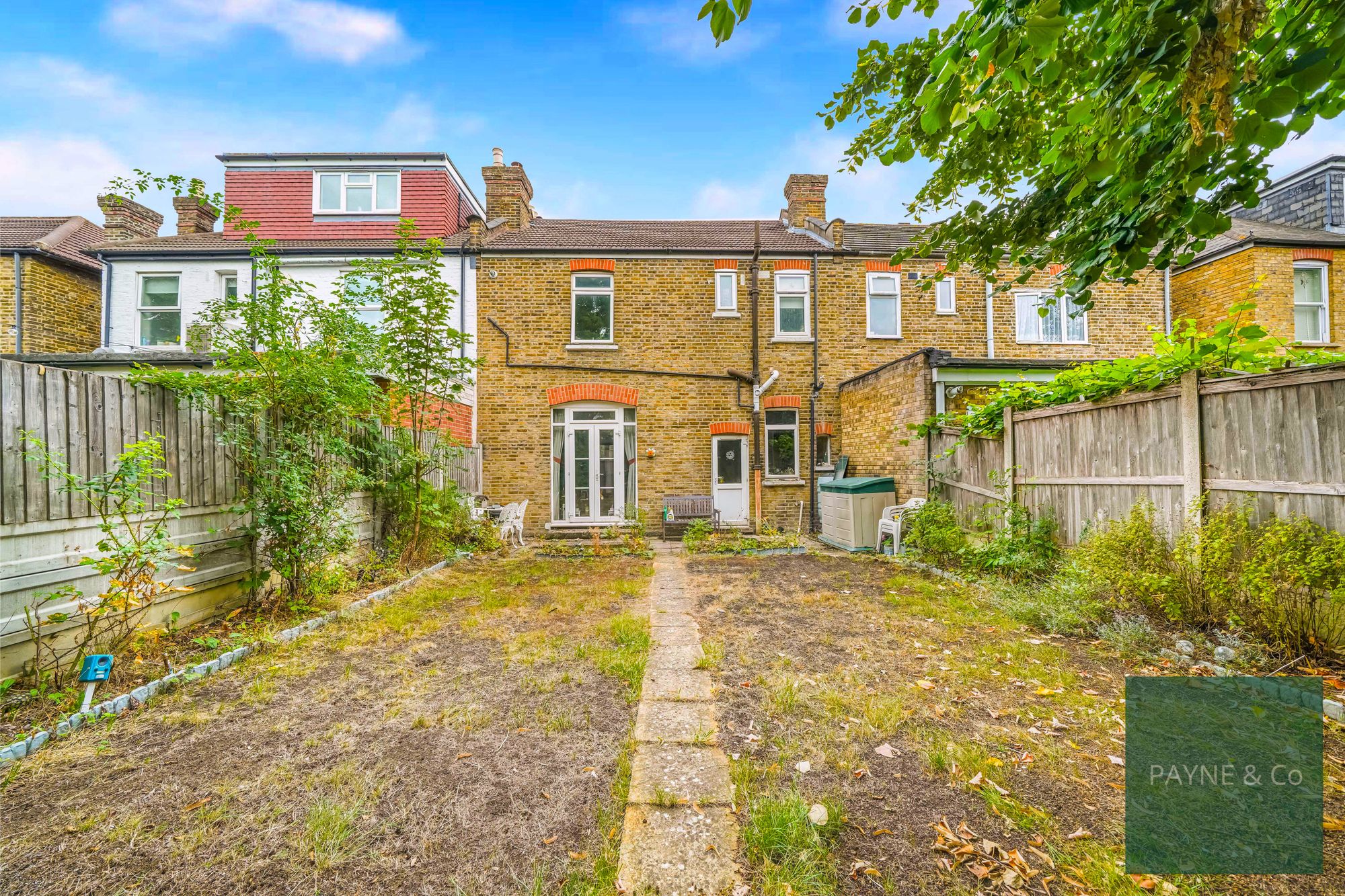Clarendon Gardens, Ilford, IG1