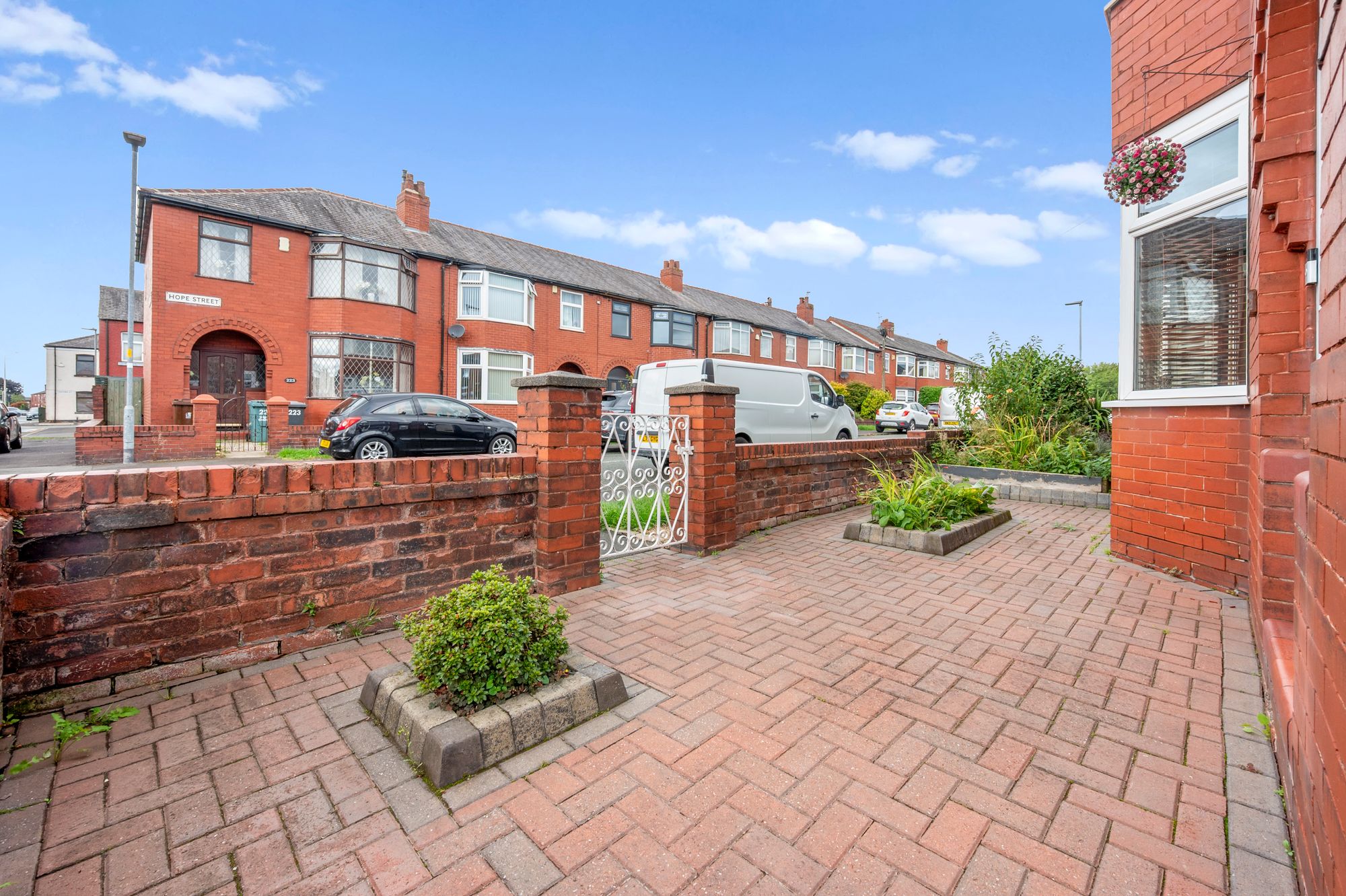 Hope Street, Leigh, WN7