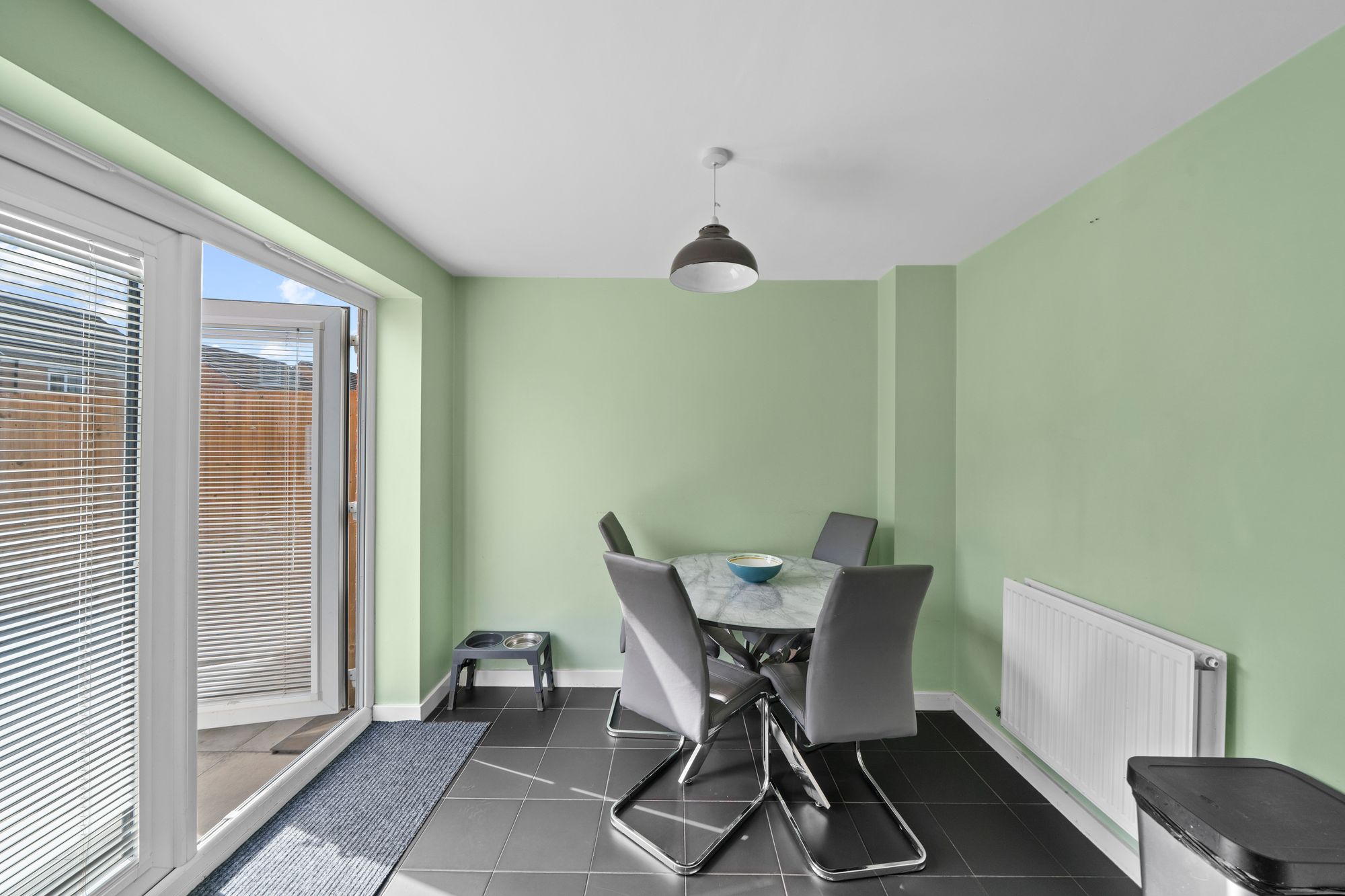 Heaton Green, Leigh, WN7