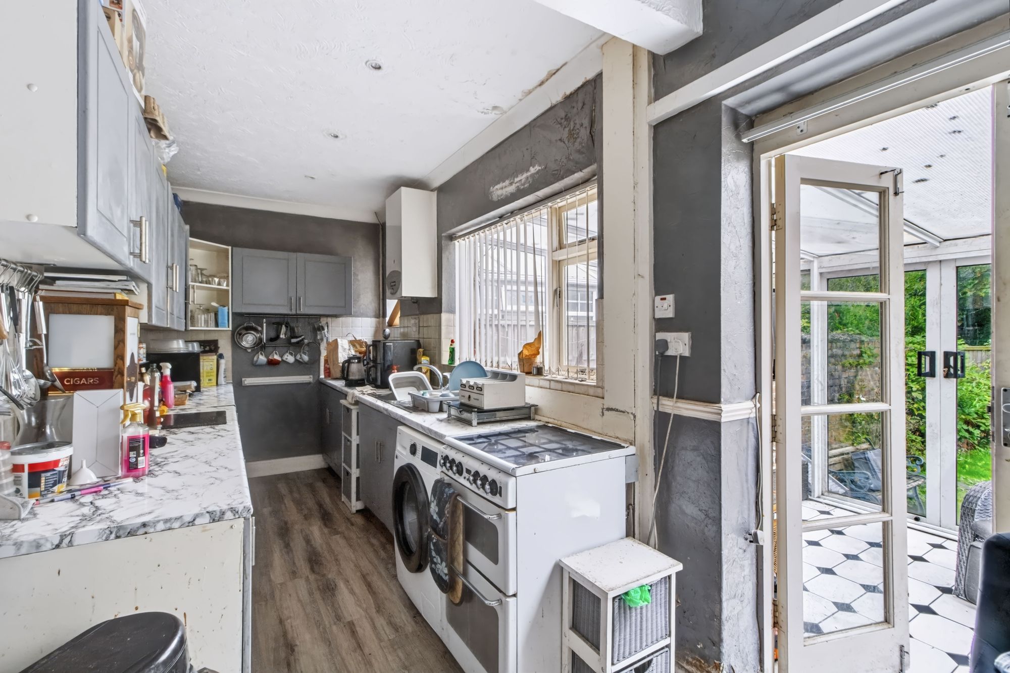 Thelwall Lane, Warrington, WA4