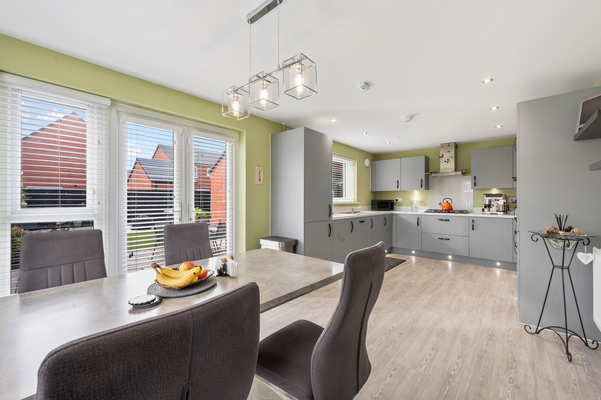 Dobsons Wood Lane, St. Helens, WA9
