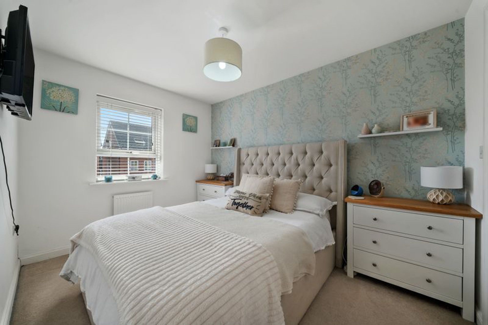 Liverpool Road, Widnes, WA8