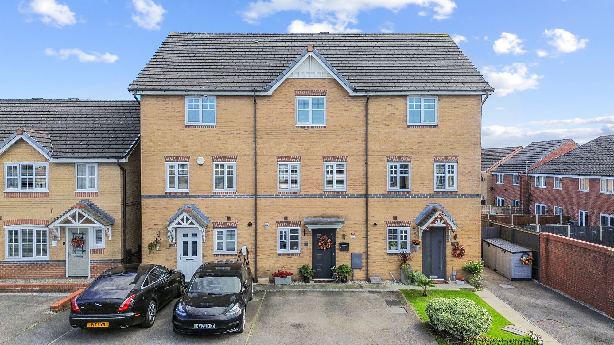 Jennings Park Avenue, Abram, WN2