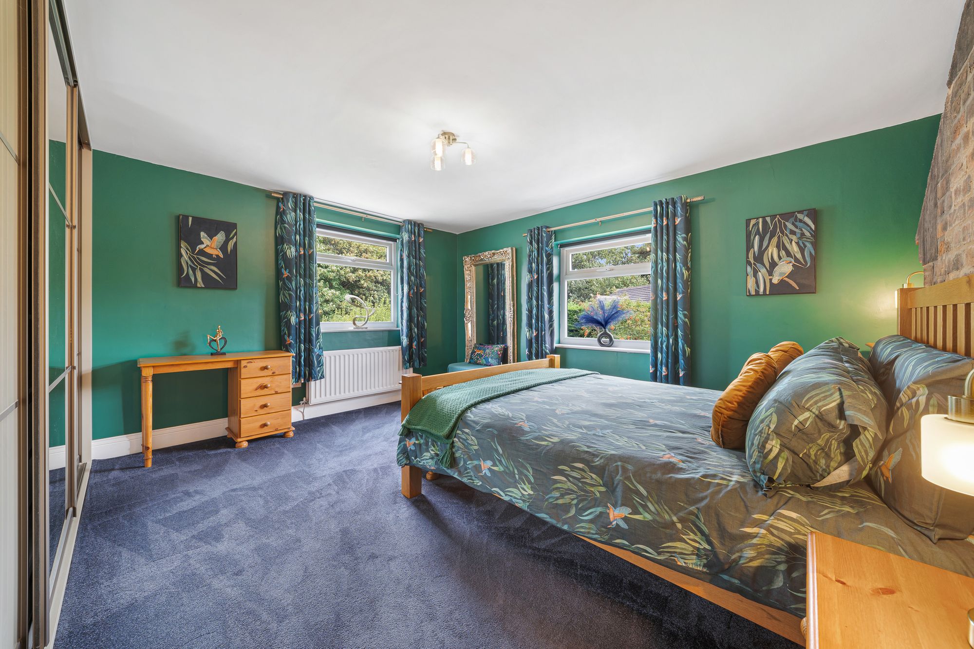 Highlands Road, Runcorn, WA7