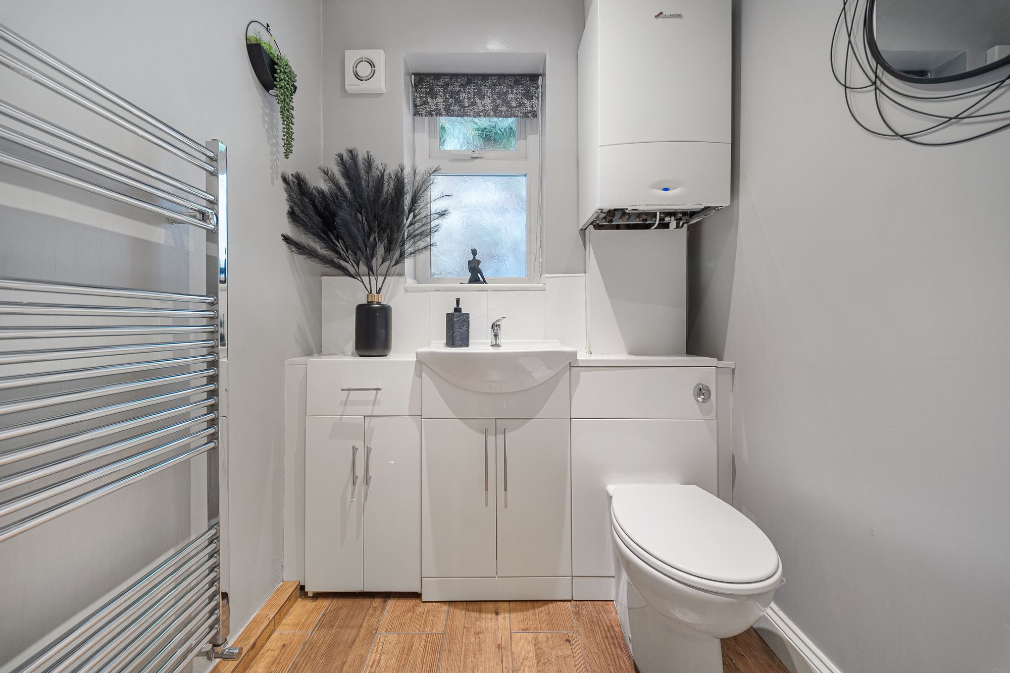 Highlands Road, Runcorn, WA7