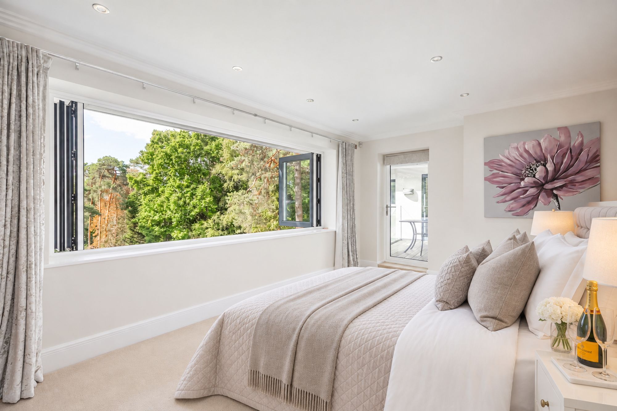 Strata, Canford Cliffs Road, Canford Cliffs, Poole BH13